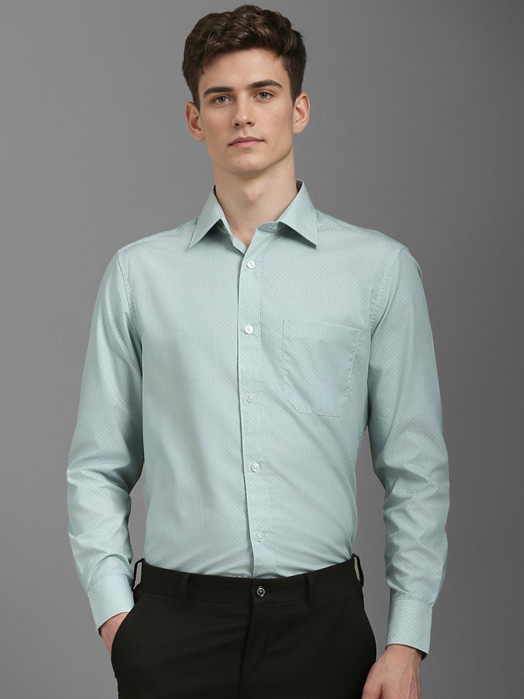 

Louis Philippe Men Spread Collar Textured Cotton Formal Shirt, Green