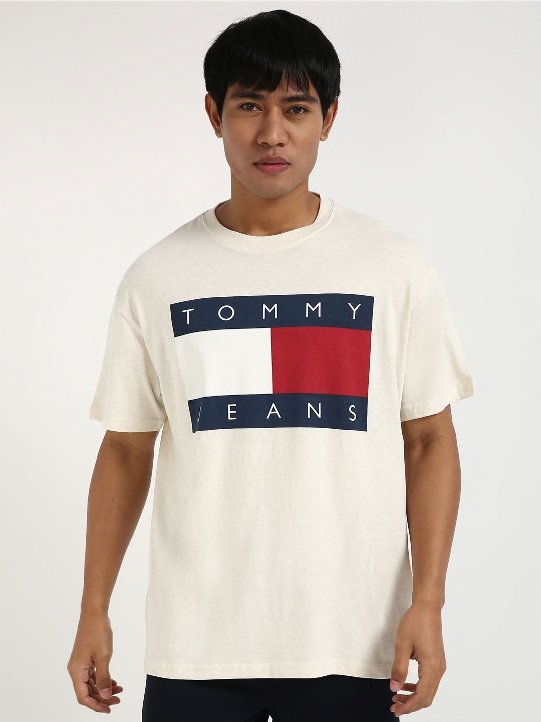 

Tommy Hilfiger Men Graphic Printed Relaxed Fit Cotton T-shirt, Beige