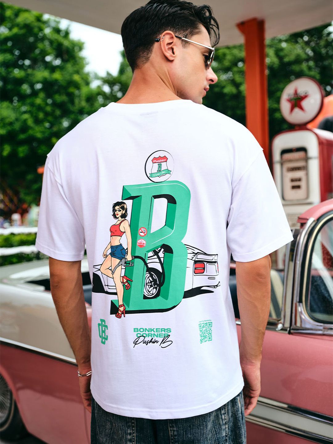 

Bonkers Corner Men Cotton Graphic Printed Oversized T-shirt, White