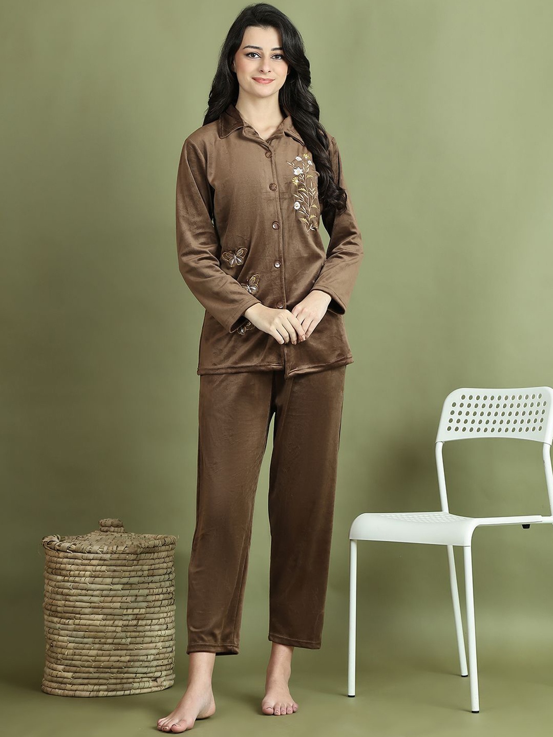 

TAG 7 Women Night suit, Brown