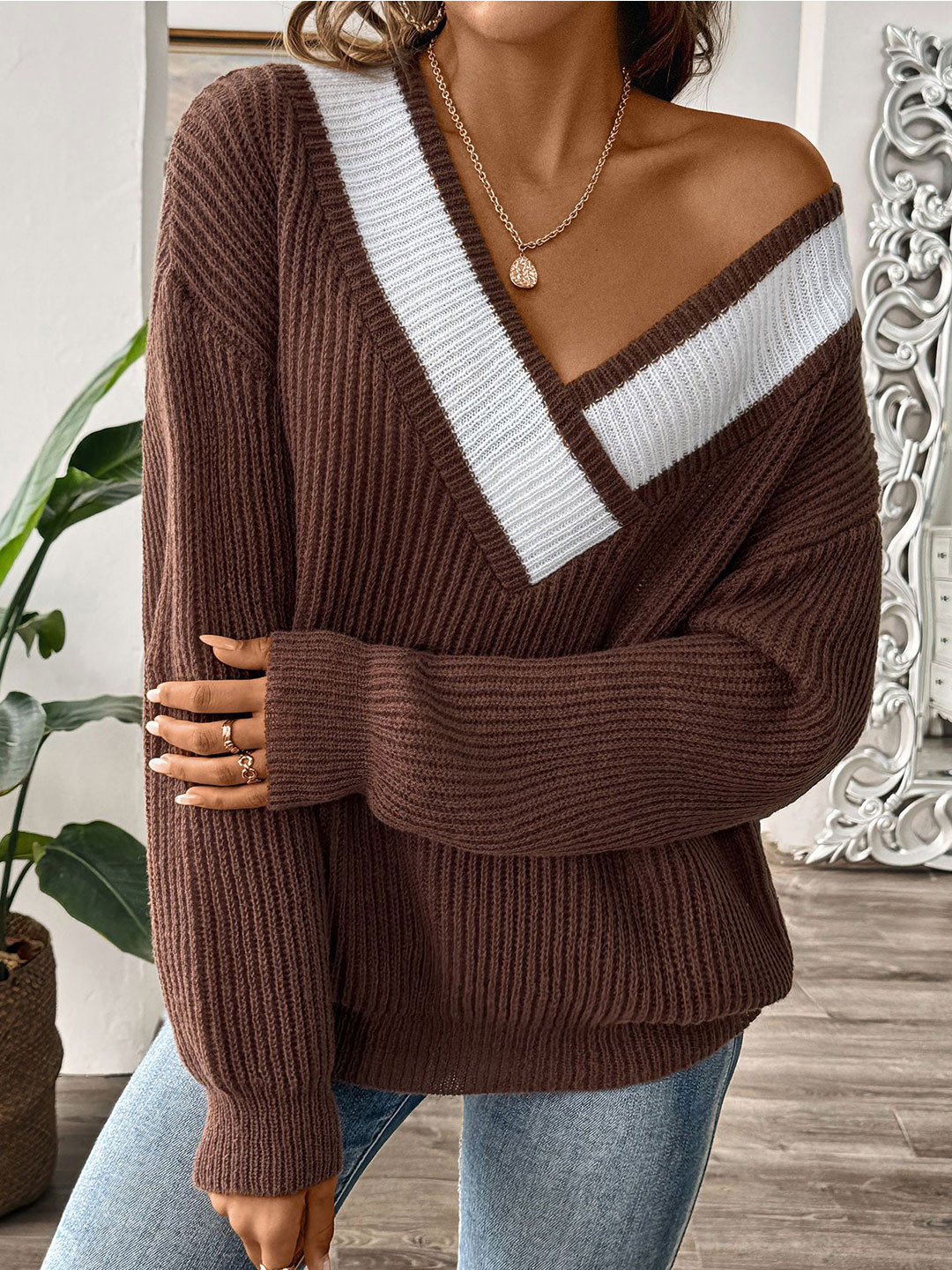 

StyleCast Women Colourblocked Pullover, Brown