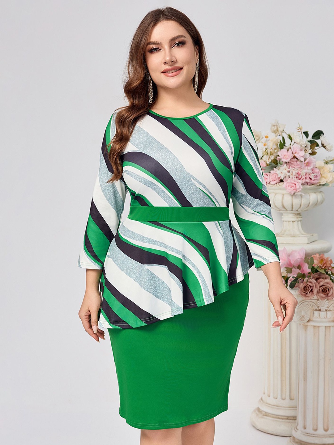 

StyleCast x Revolte Print Bodycon Mini Dress, Green
