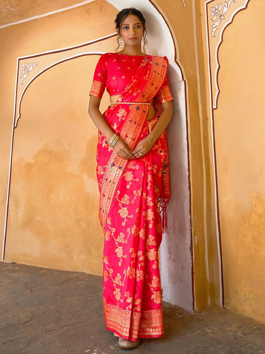 

KALINI Pink Banarasi Silk Floral Saree with Unstitched Blouse Piece