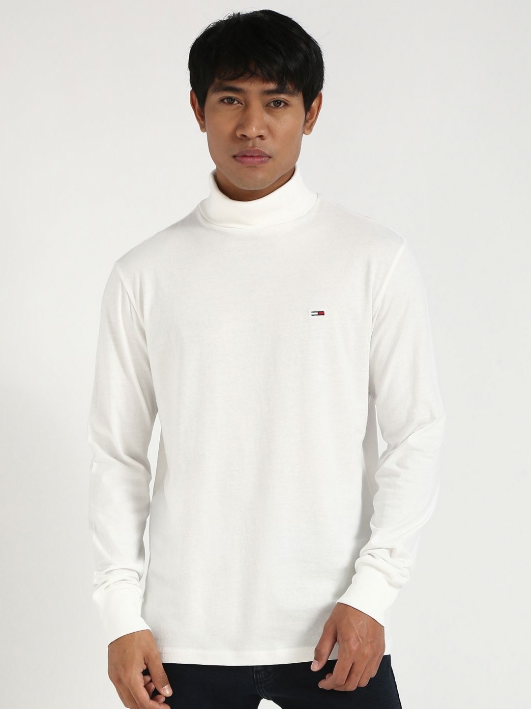 

Tommy Hilfiger Men Solid High Neck Slim Fit Pure Cotton T-shirt, White