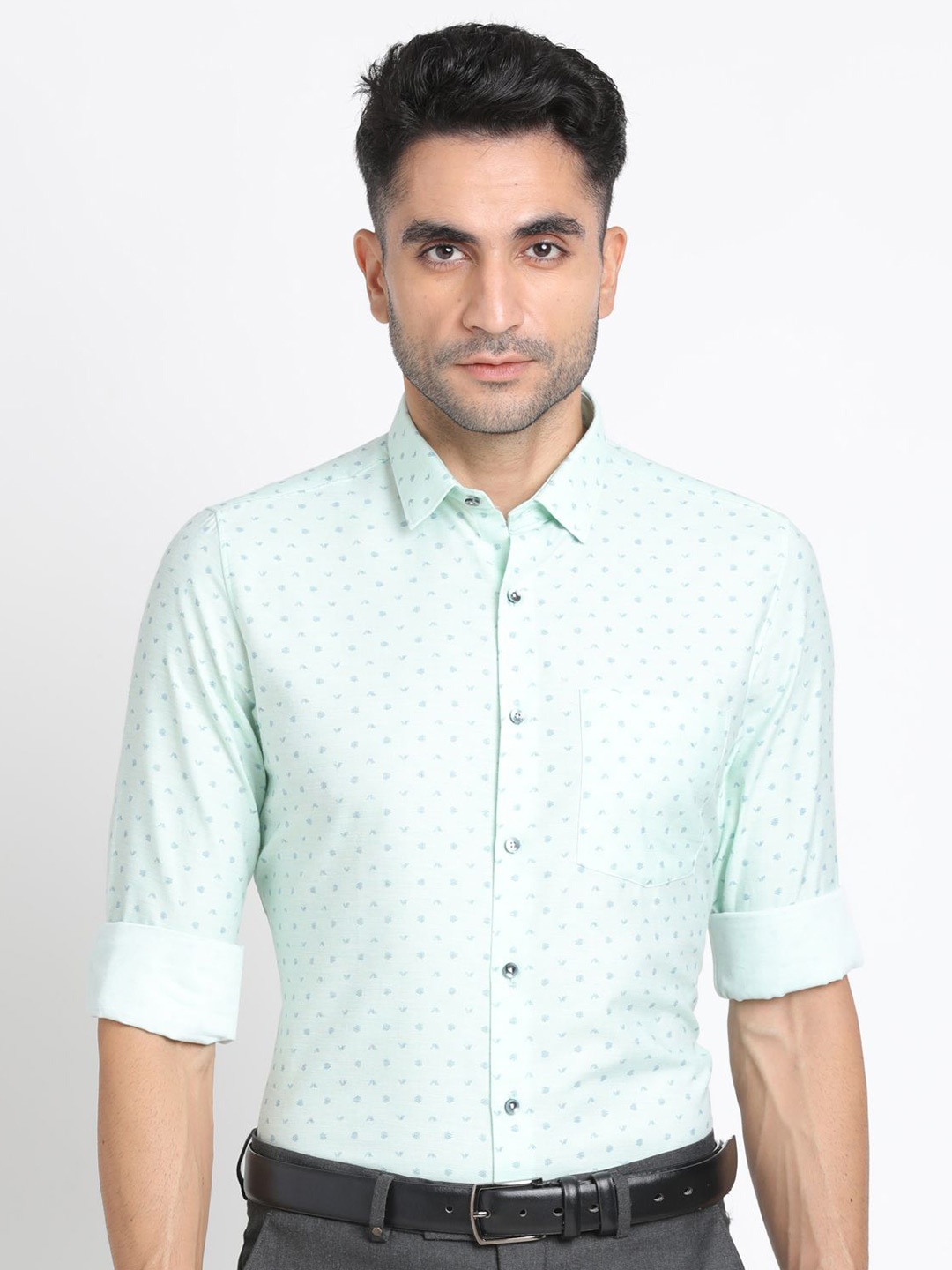 

Turtle Men Standard Spread Collar Micro Ditsy Printed Cotton Formal Shirt, Green