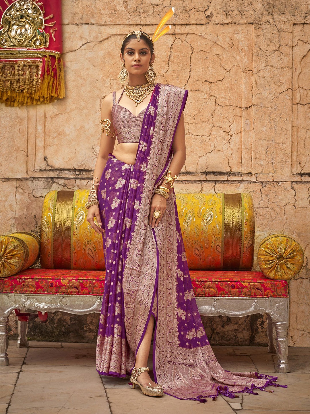 

elora Floral Zari Pure Georgette Banarasi Saree, Purple