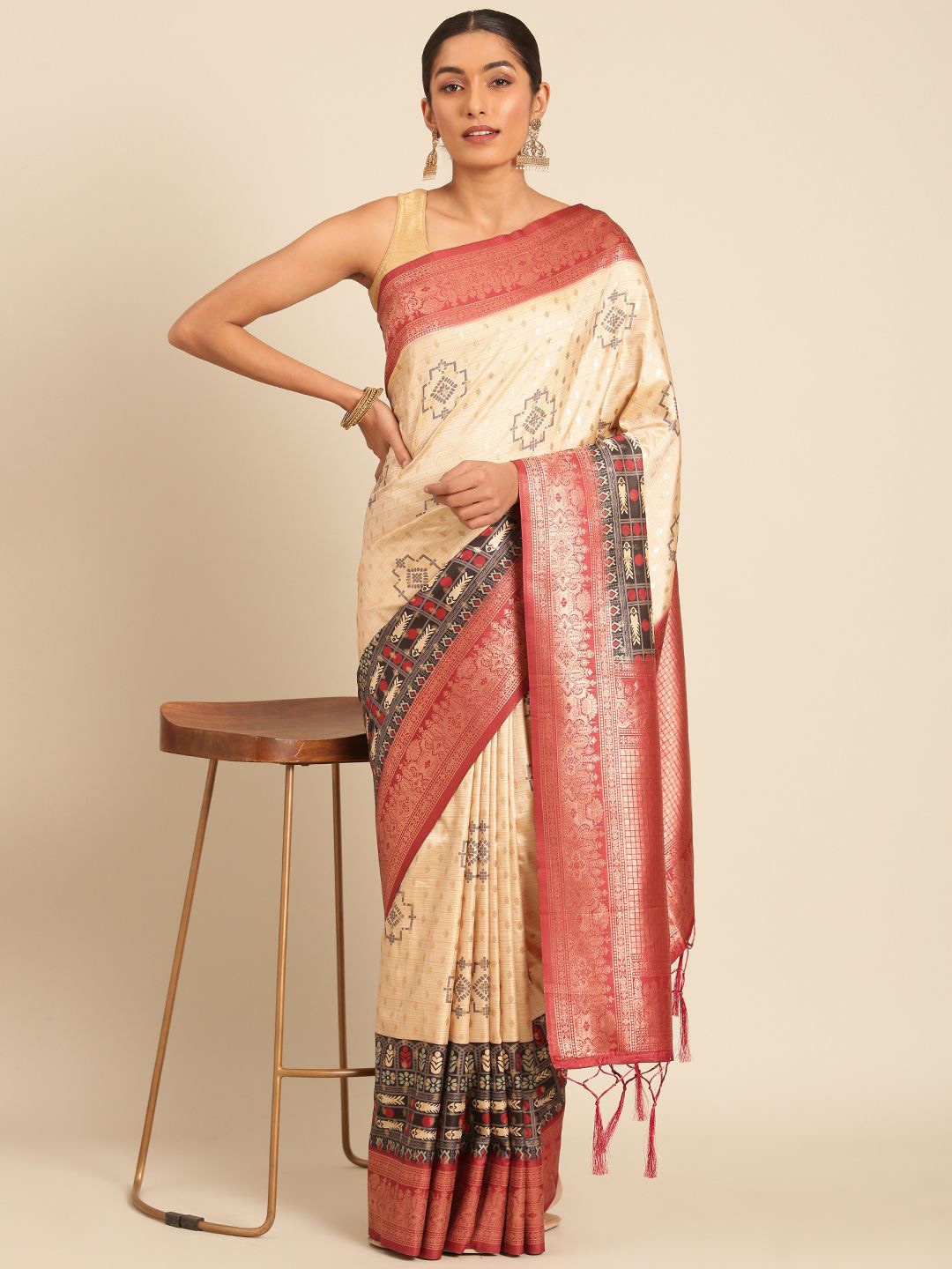 

Panzora Ethnic Motifs Woven Design Saree, Cream
