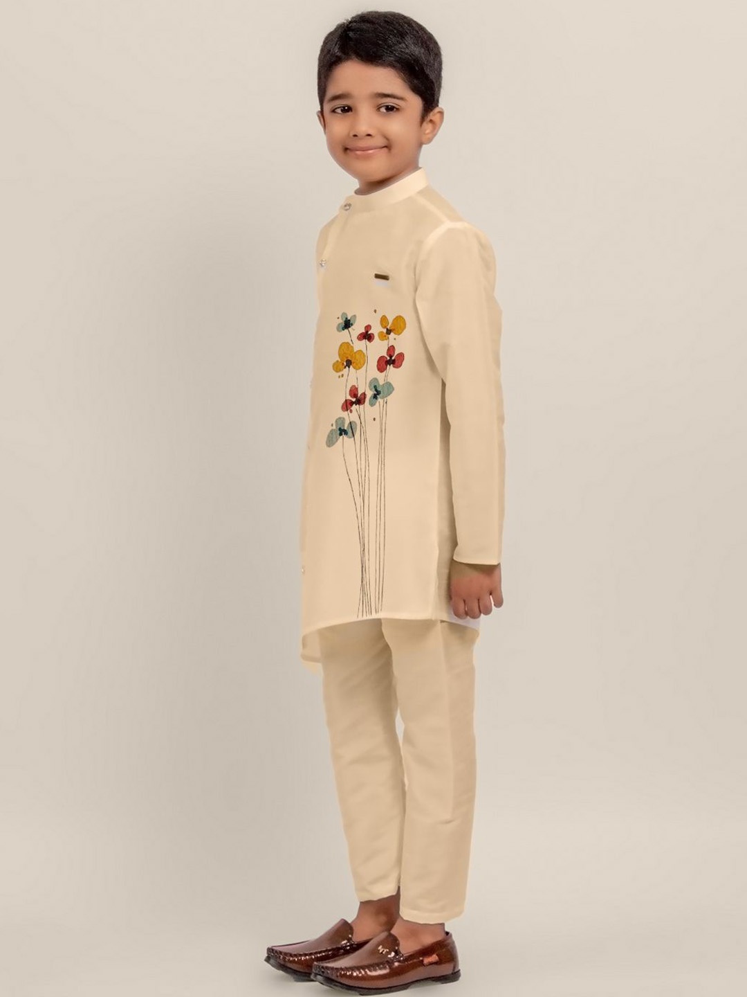 

DEVOILER Boys Ethnic Motifs Printed Thread Work Kurta, Beige