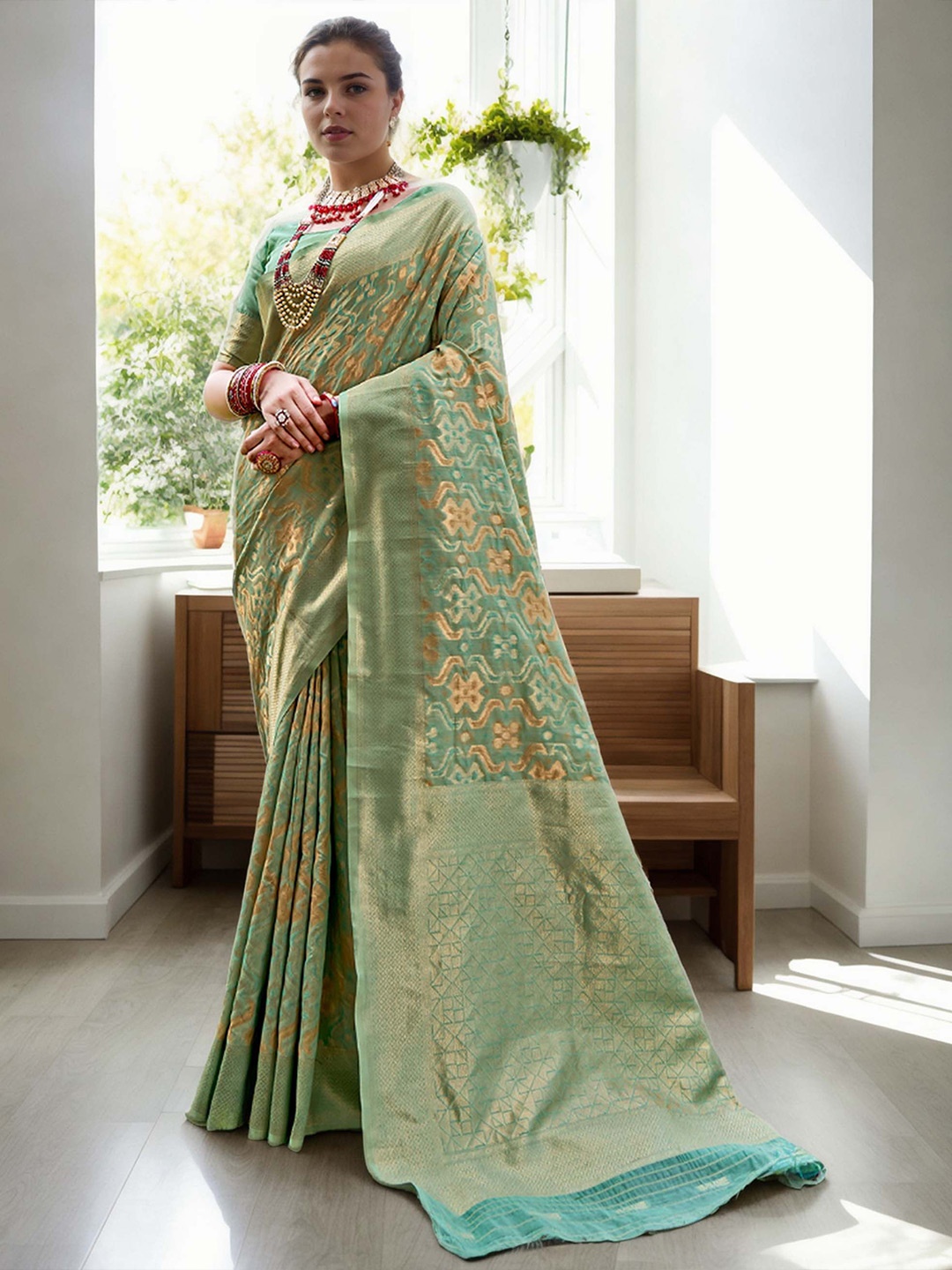 

Anouk Woven Design Zari Linen Blend Kanjeevaram Saree, Green