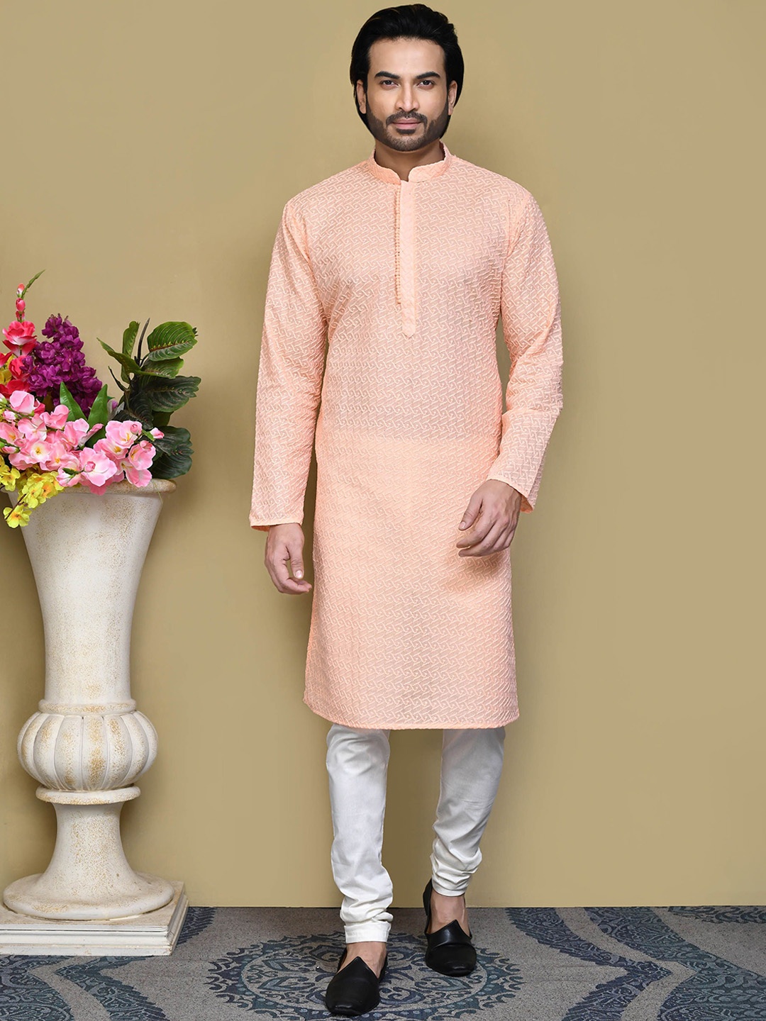 

RANAK Men Ethnic Motifs Embroidered Chikankari Kurta, Rust