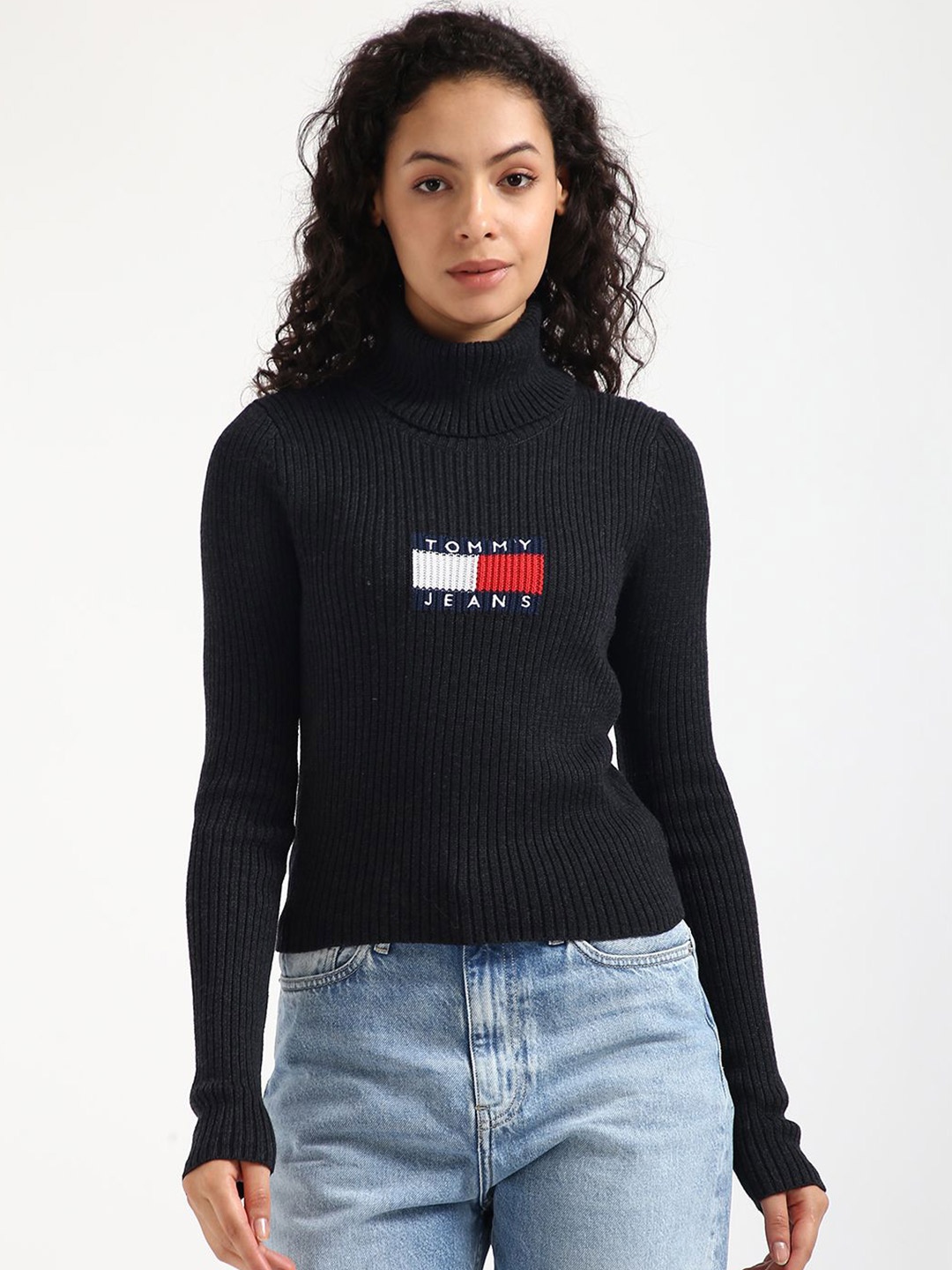 

Tommy Hilfiger Women Typography Pullover with Embroidered Detail, Black