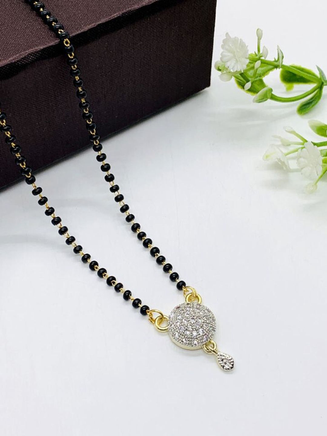 

Wynona Gold-Plated Artificial Stones Mangalsutra