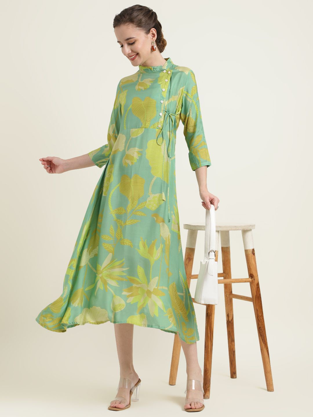 

ZARI Women Printed A-Line Midi Dress With Tie-up Details, Green