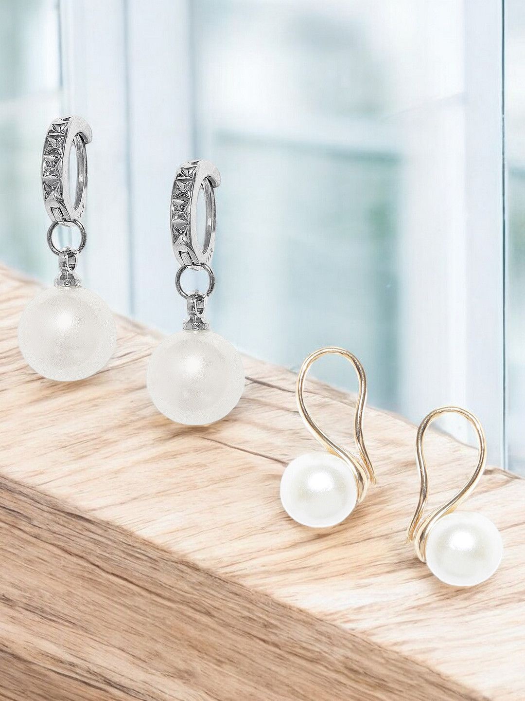 

DressBerry Set Of 2 Contemporary Drop Earrings, White