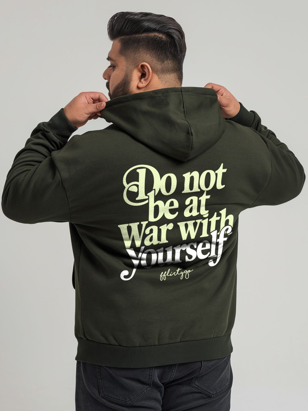 

FFLIRTYGO Men Printed Hooded Sweatshirt, Green