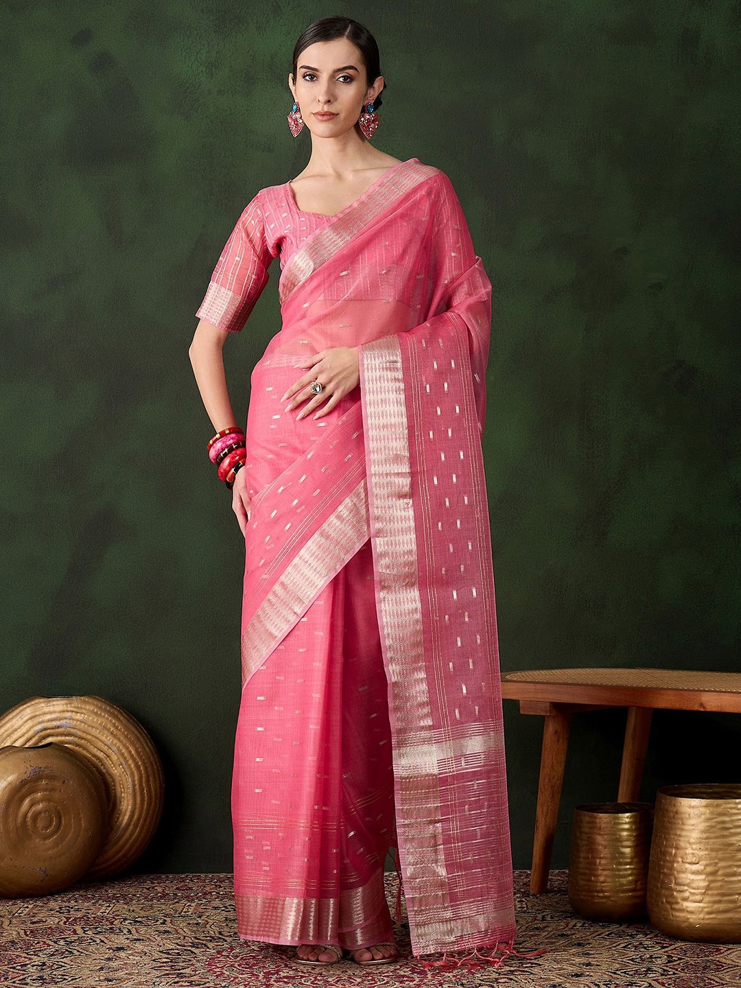 

Sangria Woven Design Zari Kanjeevaram Saree, Pink