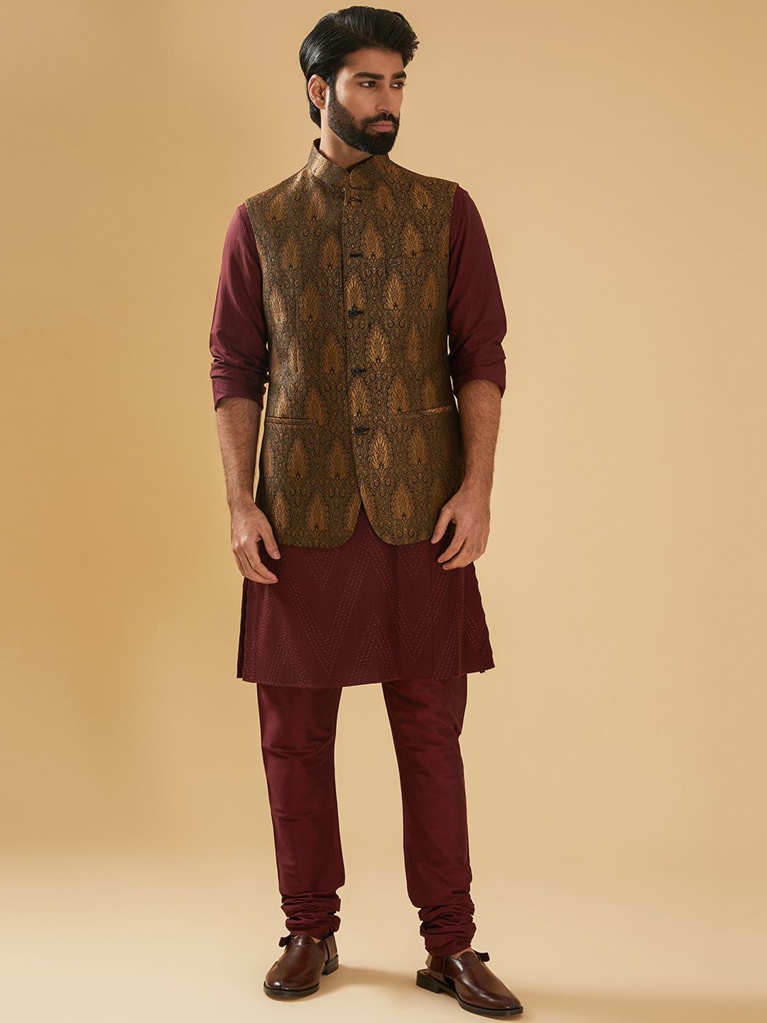 

RR Blue Woven Design Mandarin Collar Silk Nehru Jacket, Black