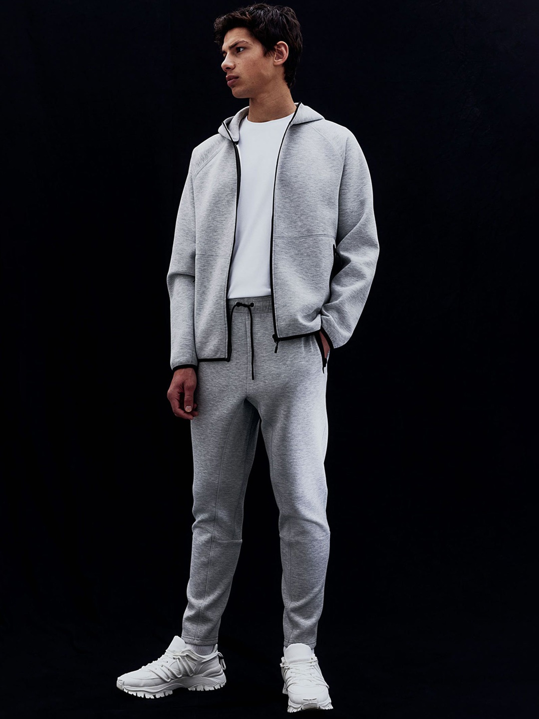 

H&M Slim Fit Sports Joggers In DryMove, Grey
