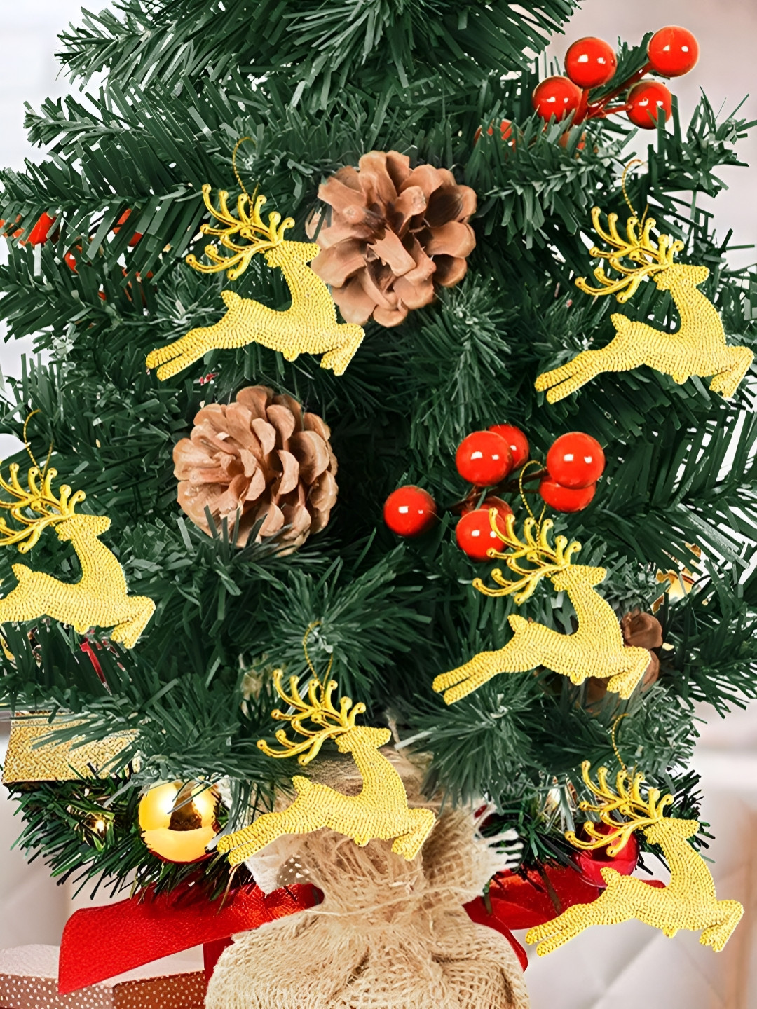 

CraftVatika 10-Pcs Yellow Hanging Christmas Tree Ornaments