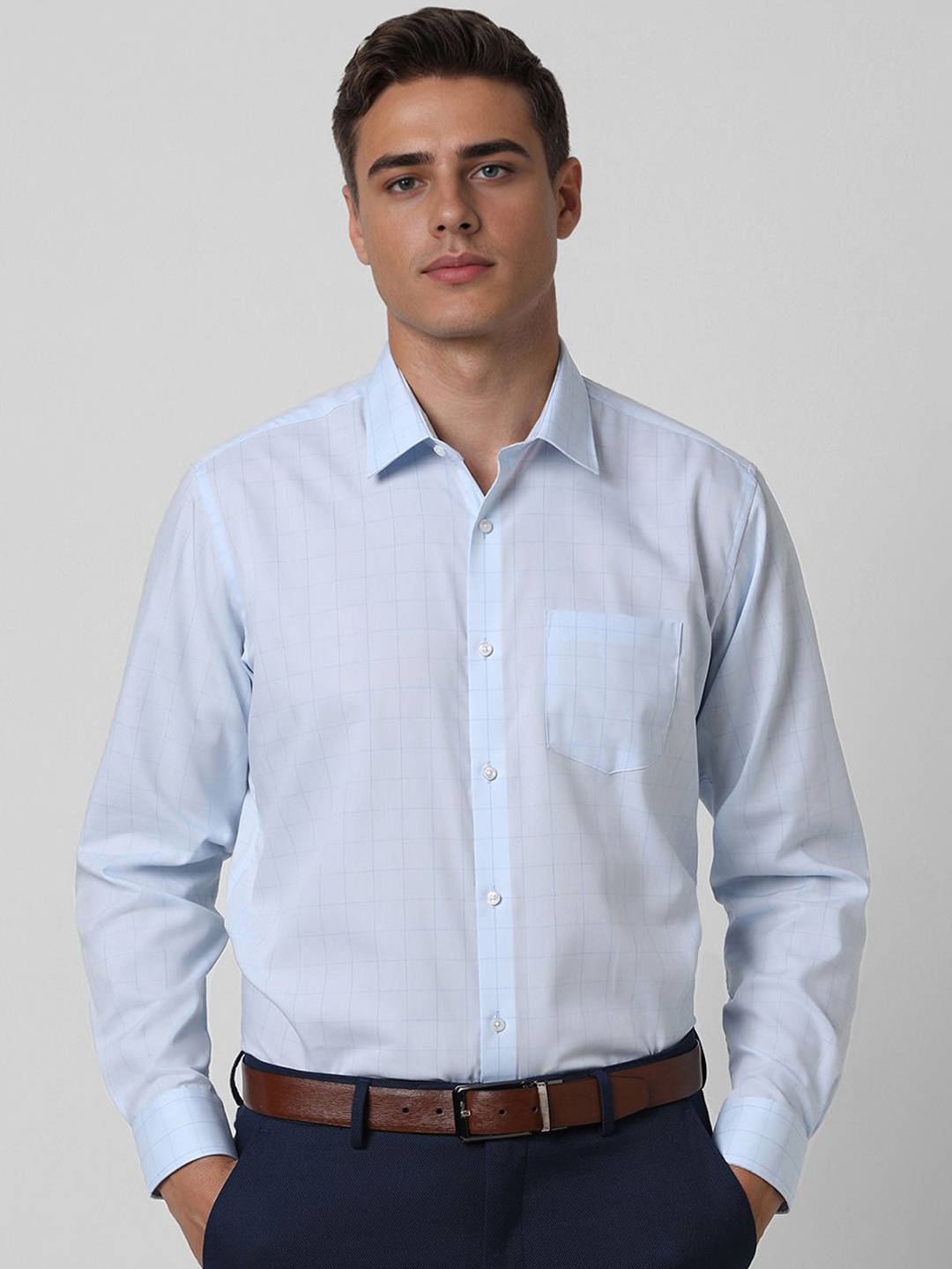 

Van Heusen Men Spread Collar Checked Cotton Formal Shirt, Blue