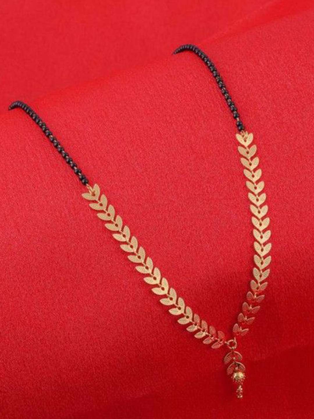 

Wynona Gold Plated Artificial Beaded Mangalsutra