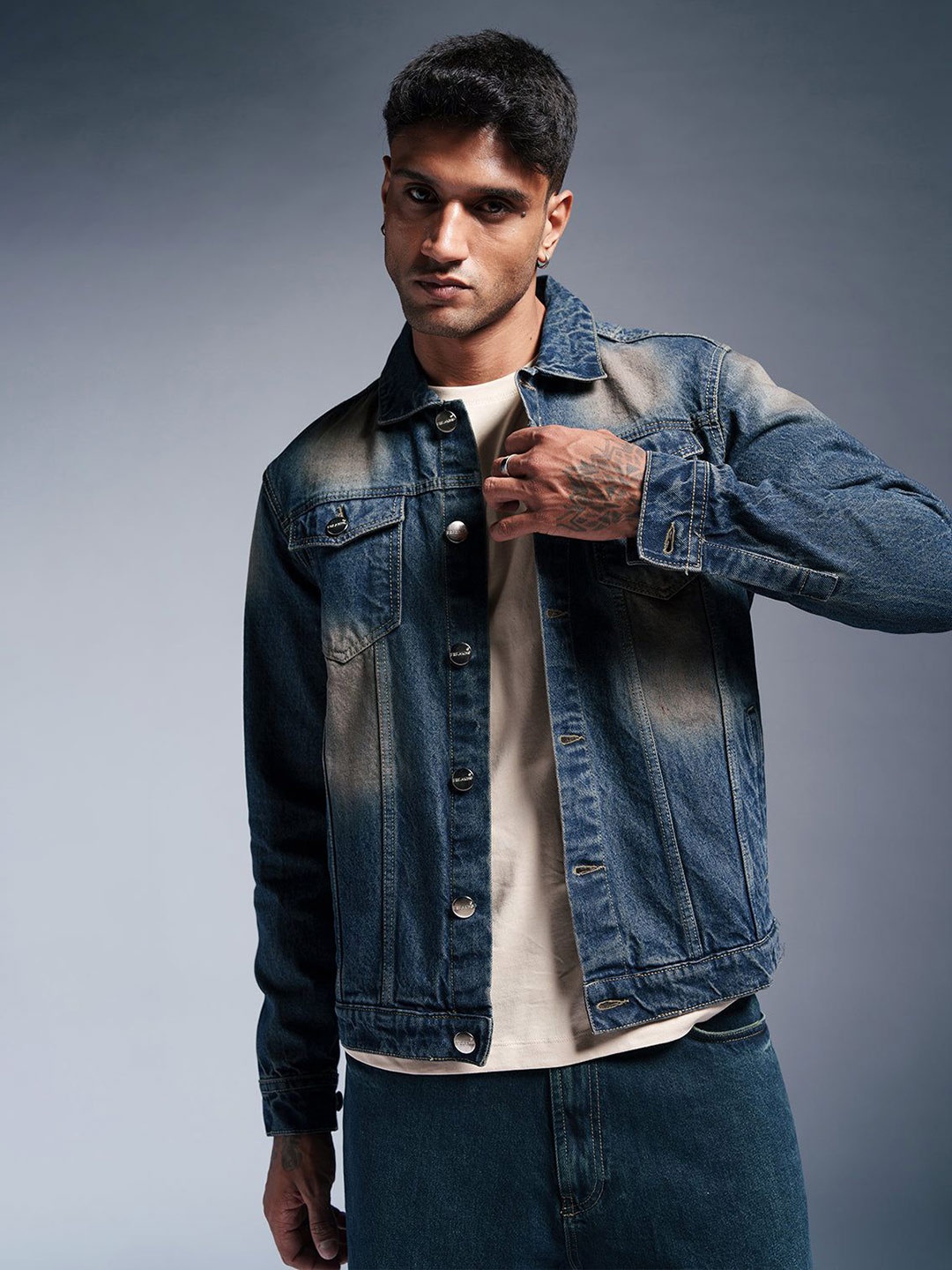 

FREAKINS Men Washed Denim Jacket with Patchwork, Blue