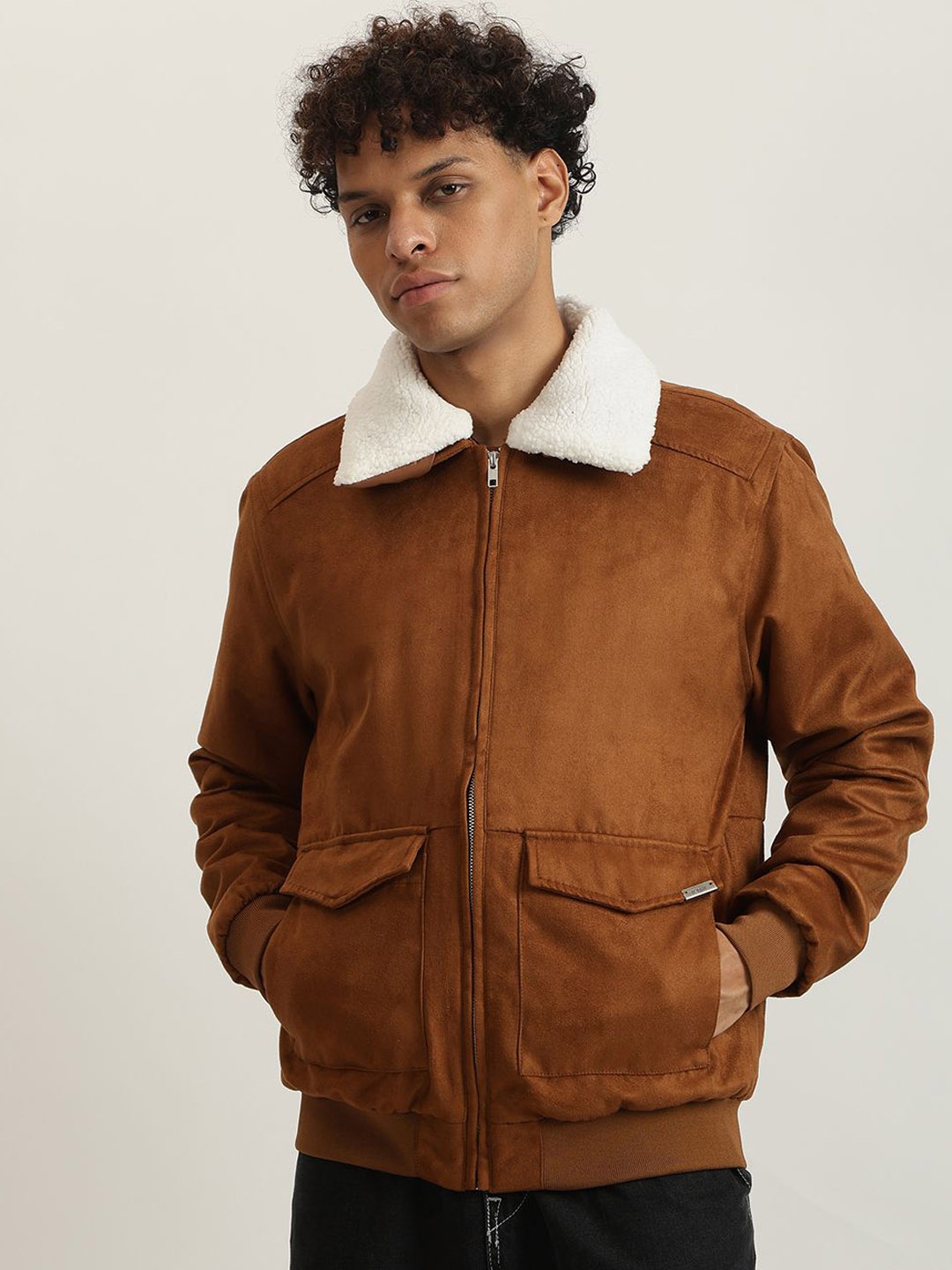 

Iconic Men Bomber Jacket, Brown