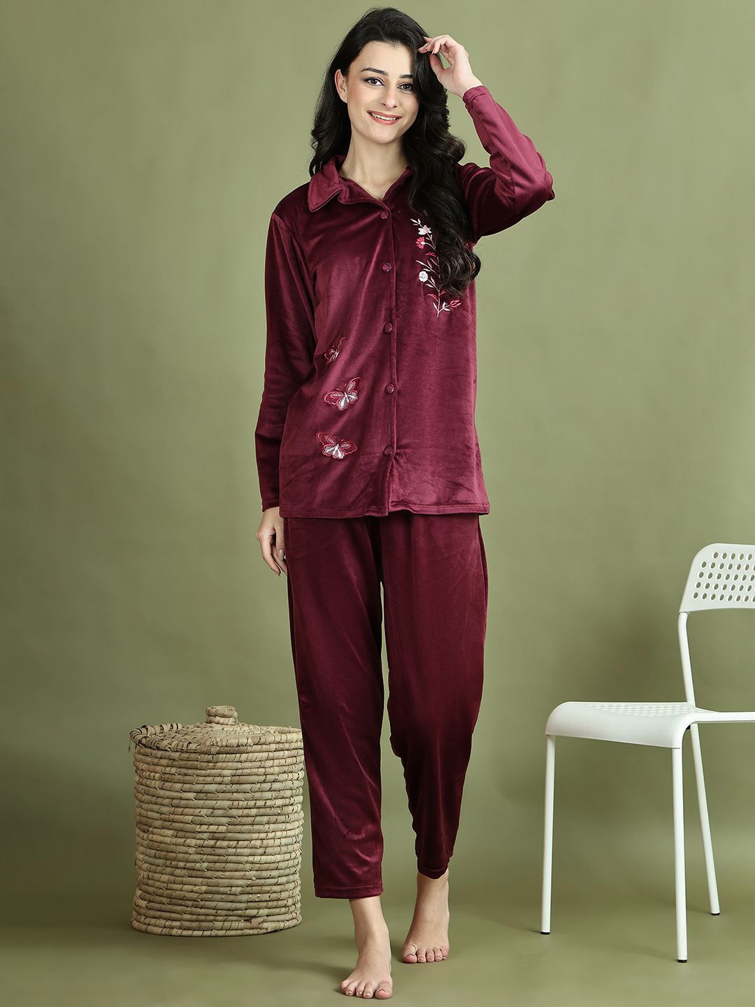 

TAG 7 Women Night suit, Maroon