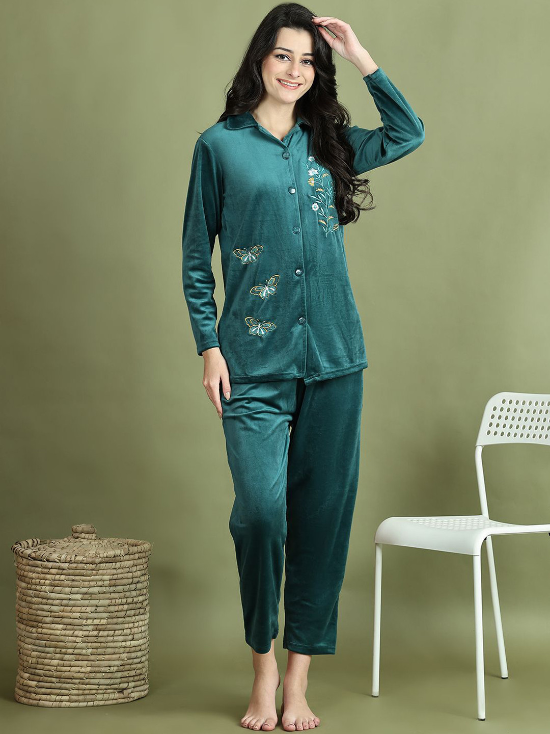 

TAG 7 Women Printed Night suit, Green