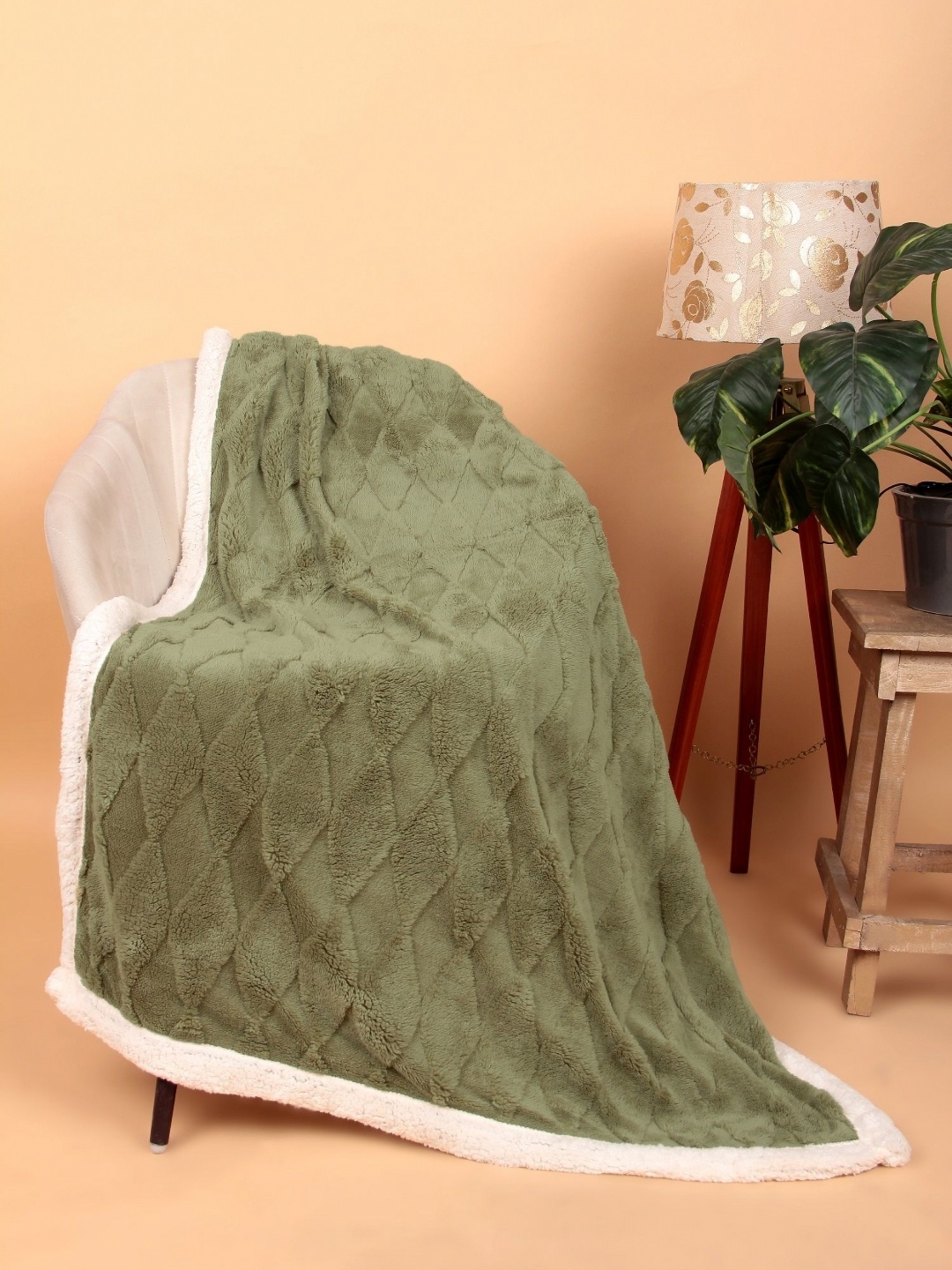 

Butterthief Green & White Heavy Winter 210 GSM Single Bed Blanket