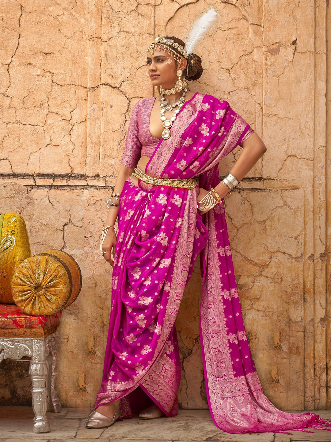 

elora Floral Pure Georgette Banarasi Saree, Pink