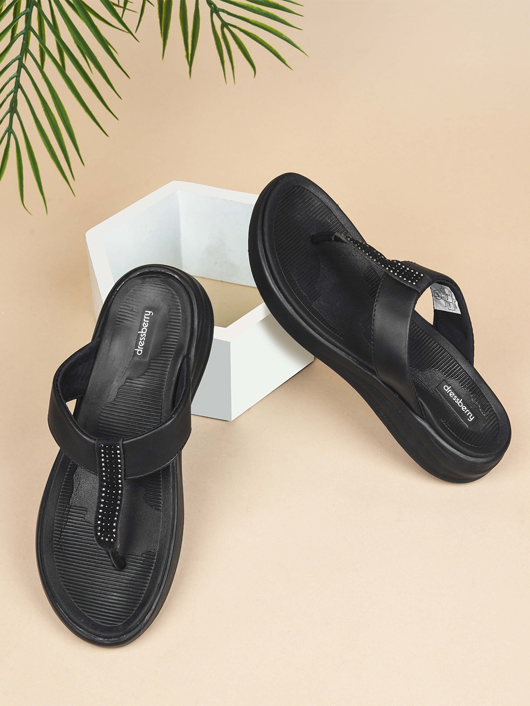

DressBerry Women Casual T-Strap Flats, Black