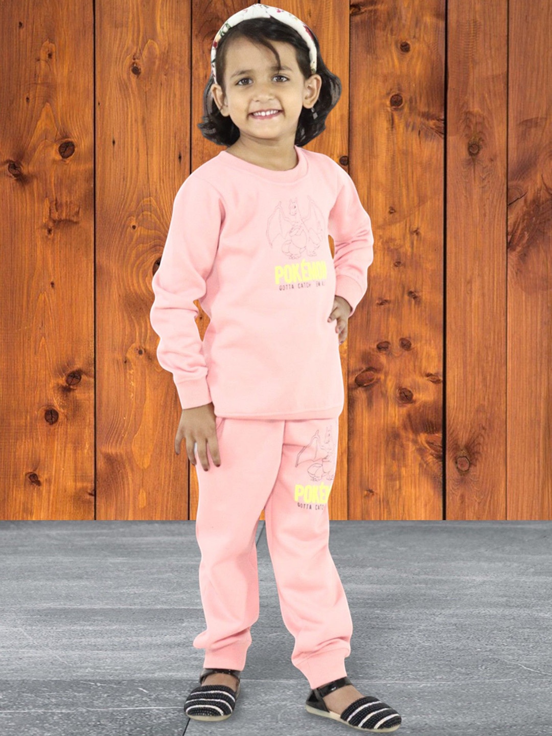 

Kids Cave Girls Printed Sweatshirt & Joggers, Pink