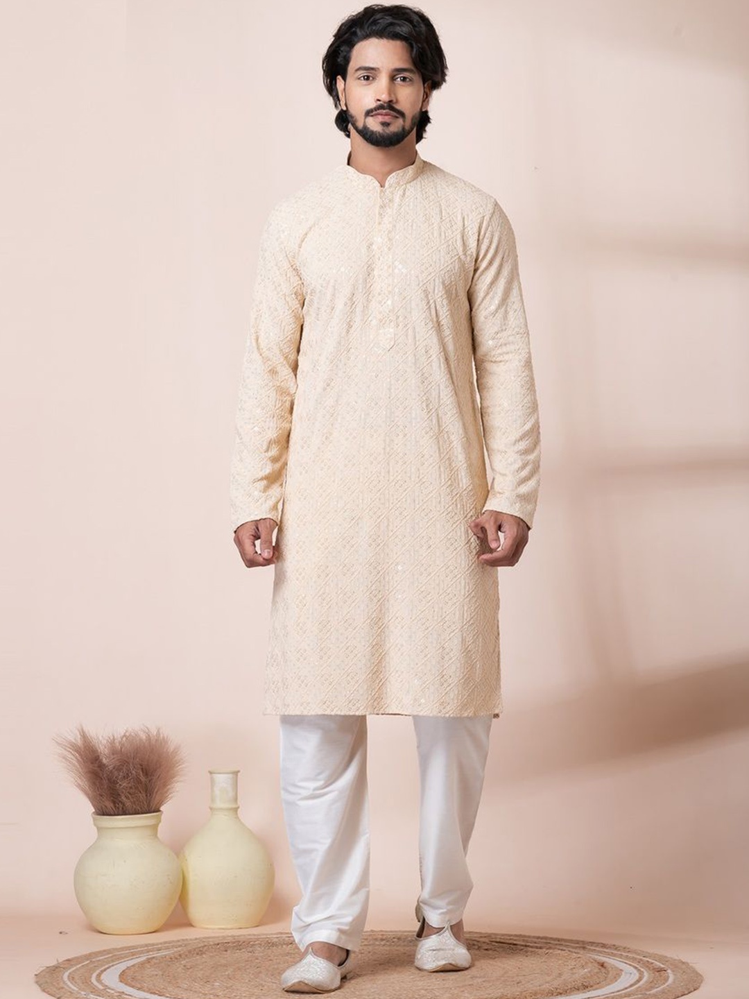 

HU - Handcrafted Uniquely Men Geometric Embroidered Kurta, Peach