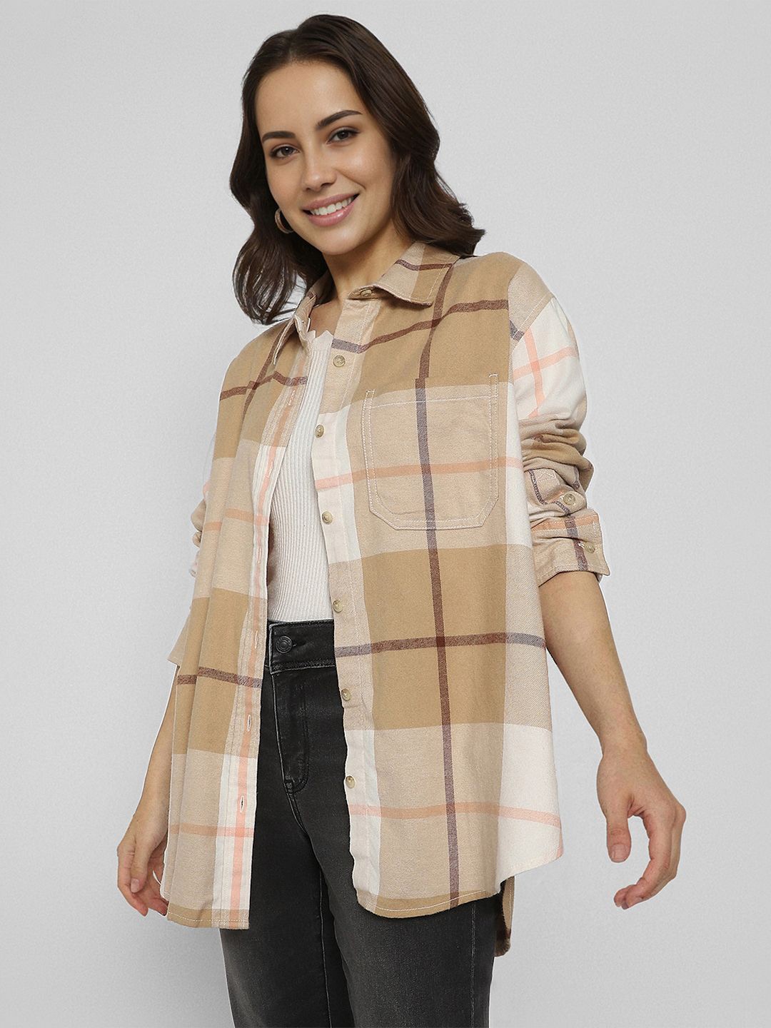 

AMERICAN EAGLE OUTFITTERS Women Spread Collar Checked Cotton Oversized Casual Shirt, Brown