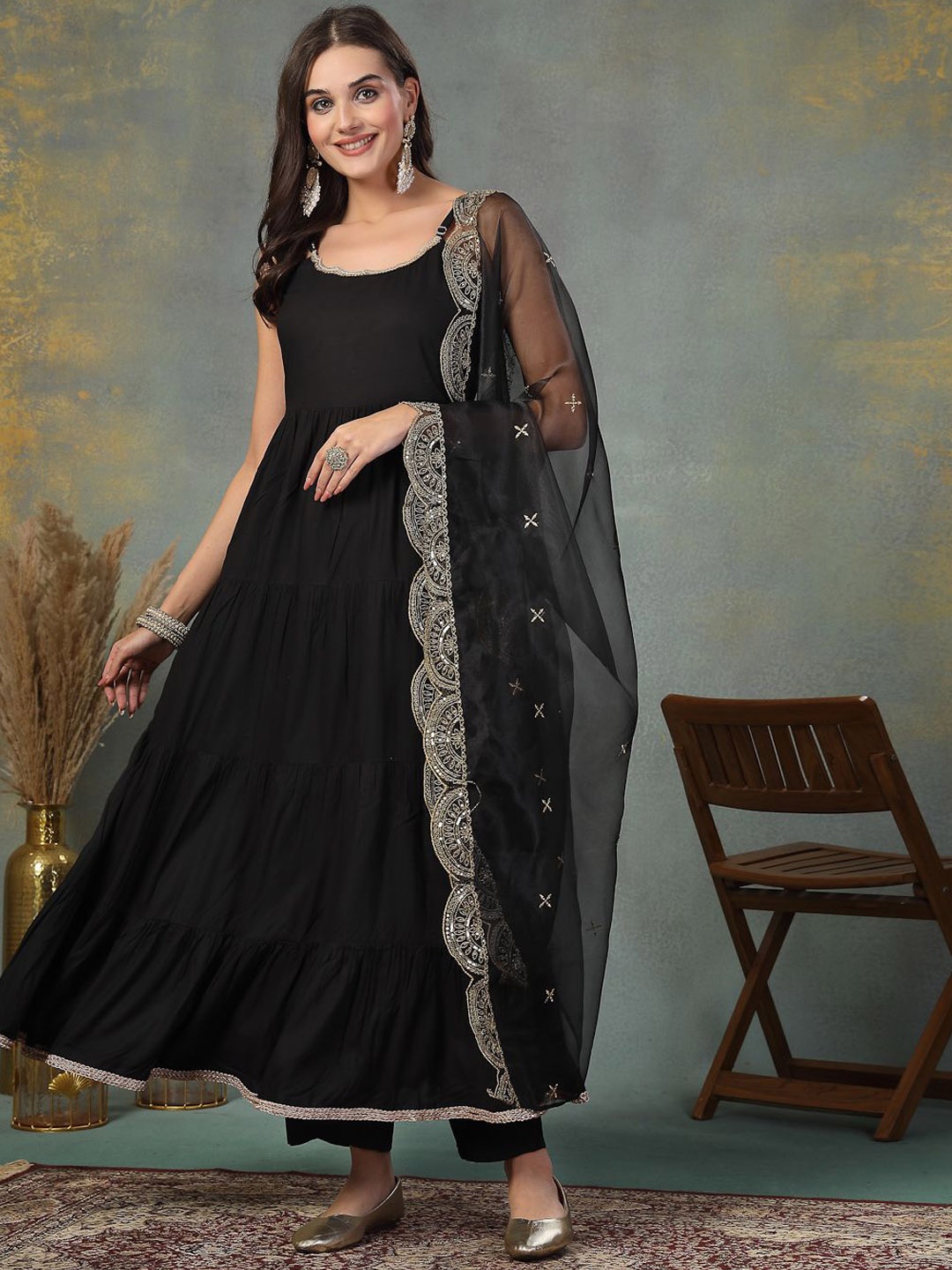 

Stylum Women Tiered Kurta with Trousers & With Dupatta, Black