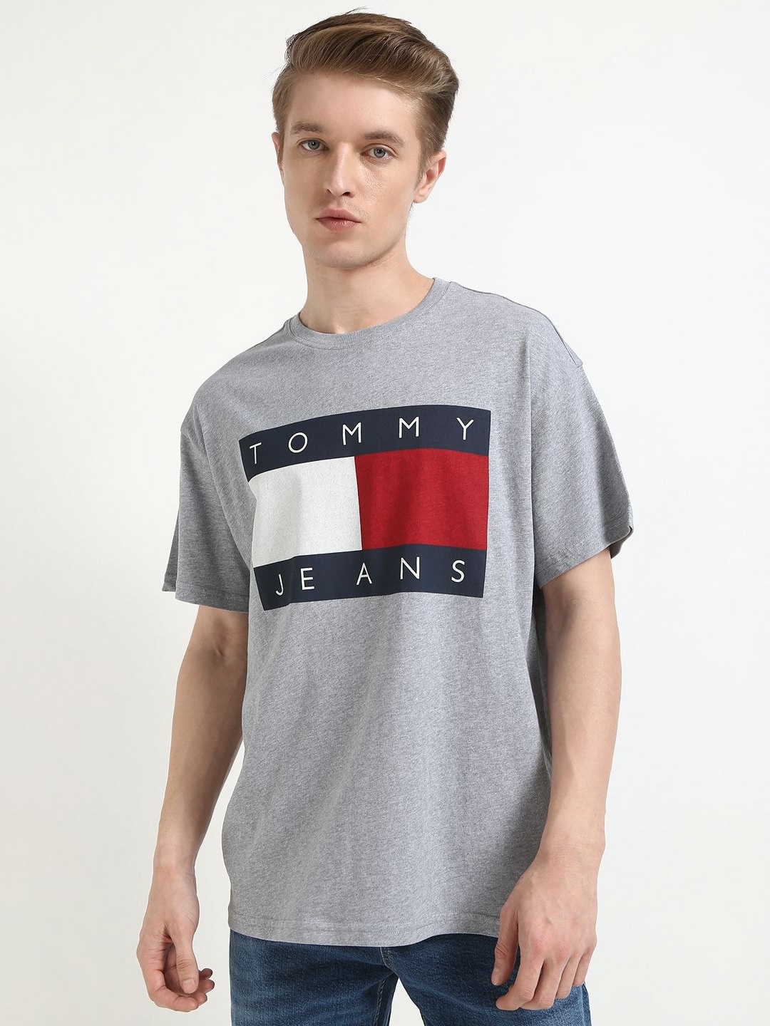 

Tommy Hilfiger Men Cotton Graphic Printed T-shirt, Grey