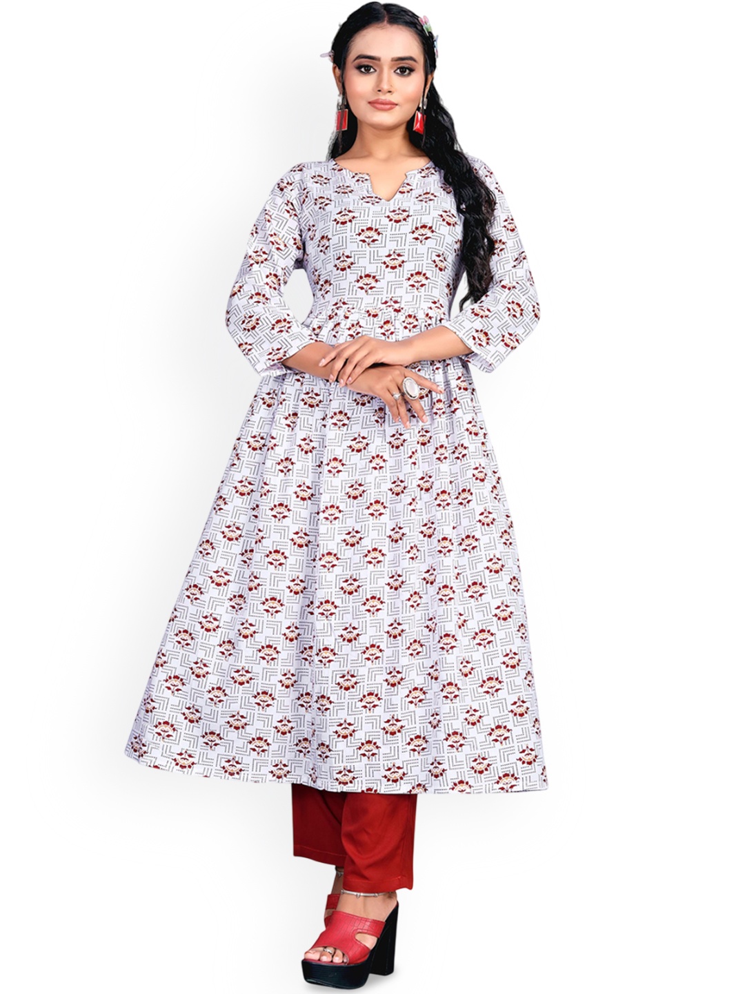 

RUNAYA NX Floral Printed Notch Neck Anarkali Kurta with Trousers, White