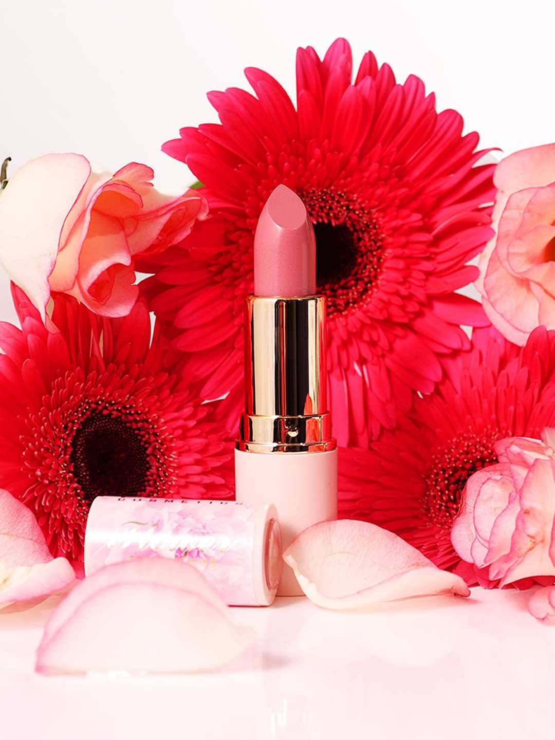 

Eveline Cosmetics Flower Garden Lipstick with Shea Butter & Vitamin E - 4.1 g - Shade No.1, Pink