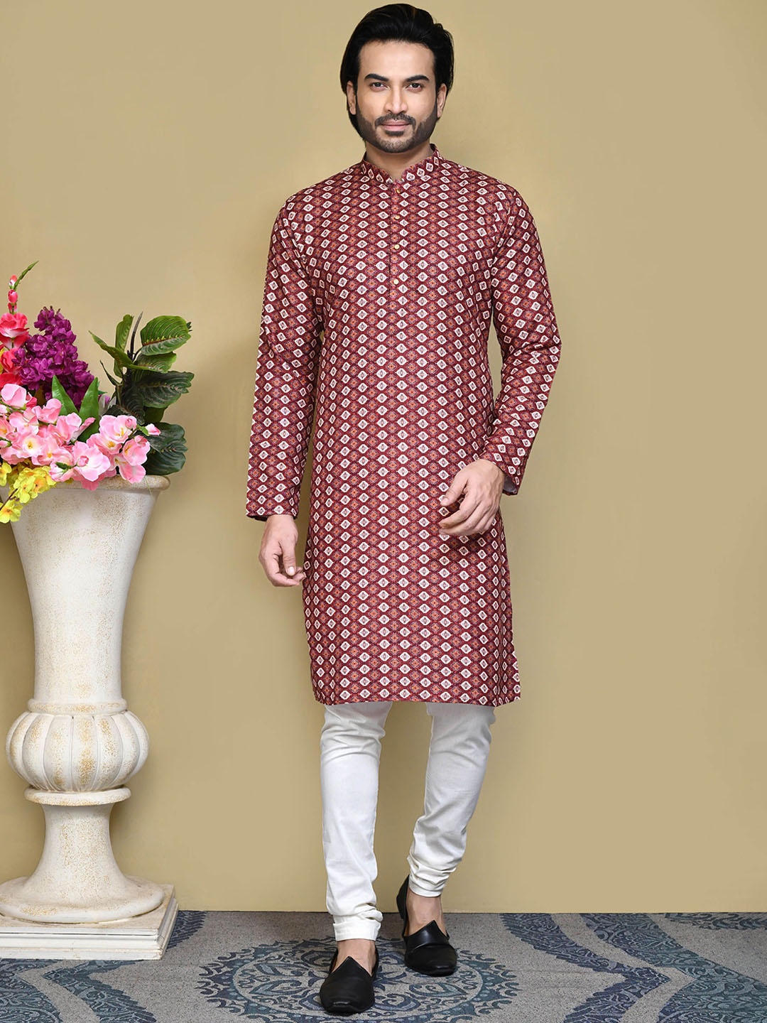 

RANAK Men Geometric Printed Mirror Work Kurta, Multi