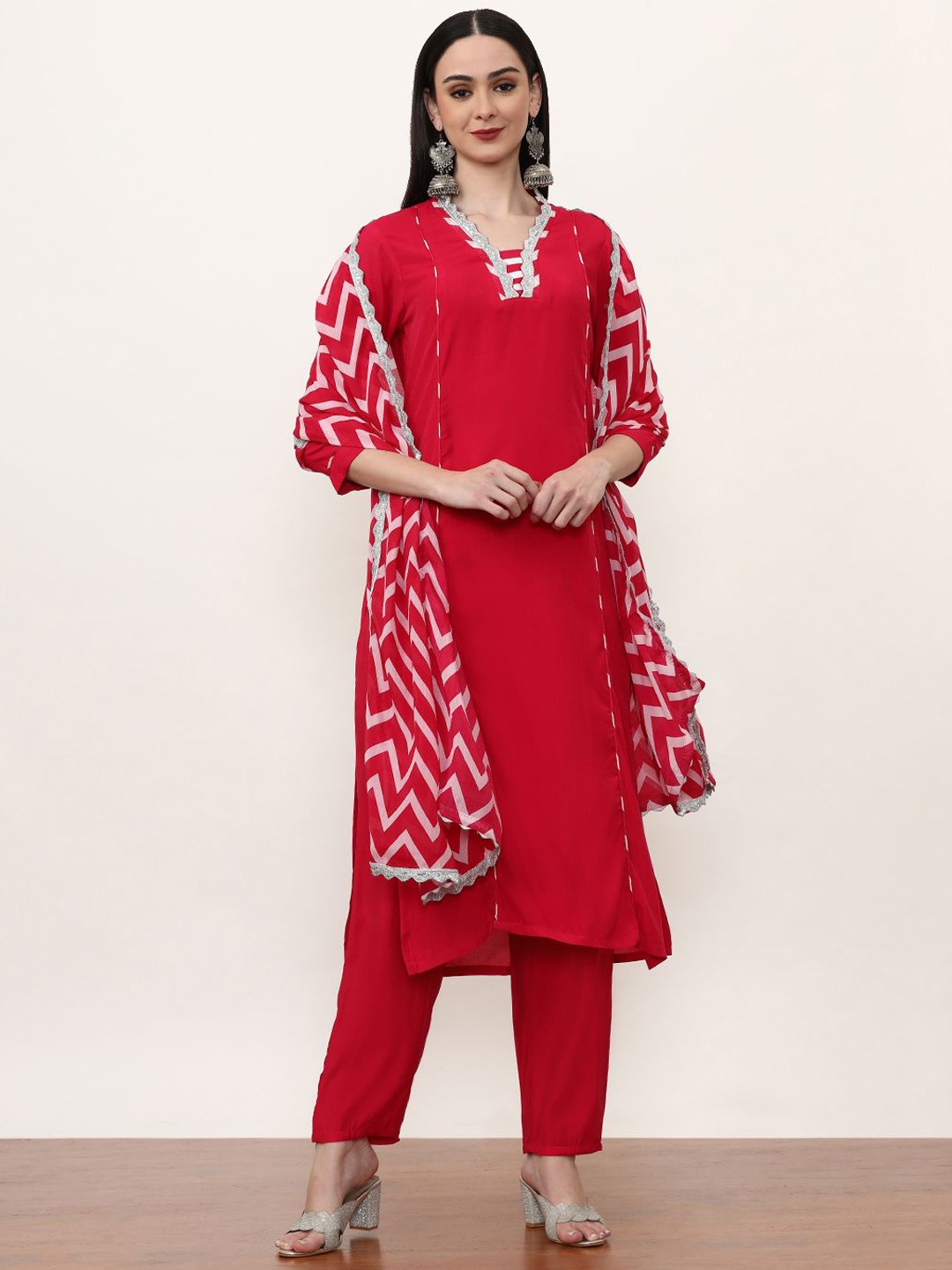 

Jaipur Kurti Women Embroidered Regular Kurta with Trousers & With Dupatta, Red