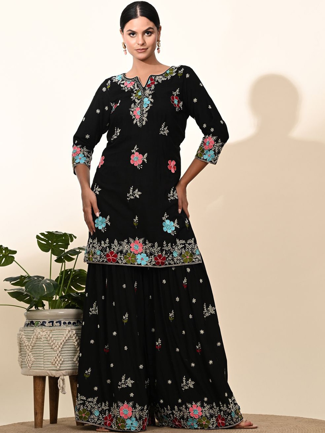 

ZARIKALI Women Floral Embroidered Regular Zardozi Raw Silk Kurta with Sharara & With Dupatta, Black