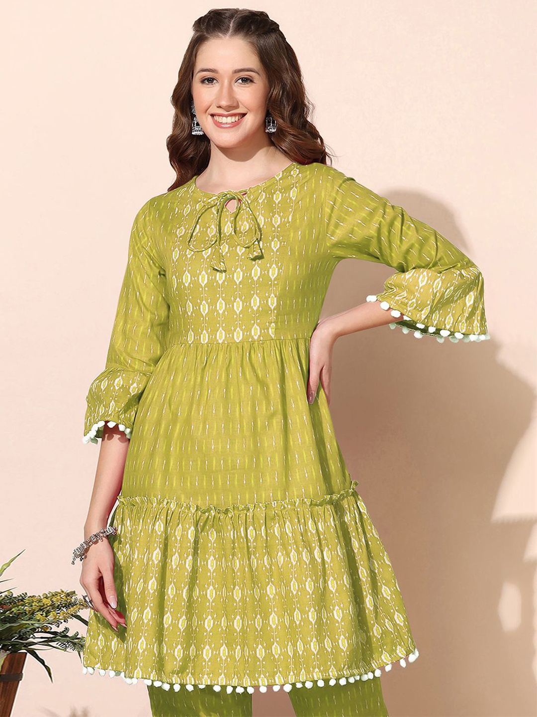 

FASHION DREAM Women Geometric Printed Cotton Tie-Up Neck Kurta, Olive