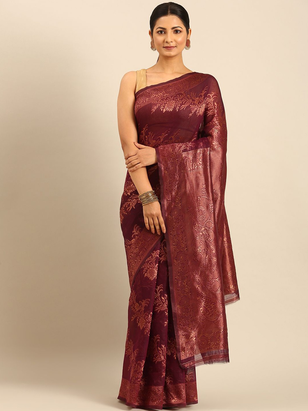 

Panzora Woven Design Saree With Blouse Piece, Maroon