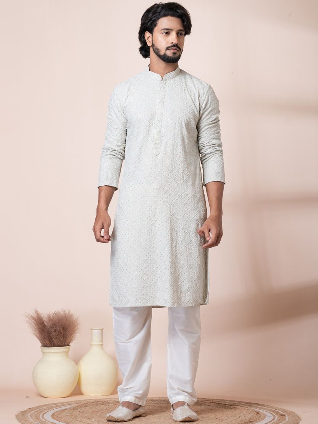 

HU - Handcrafted Uniquely Men Geometric Embroidered Kurta, Lime green