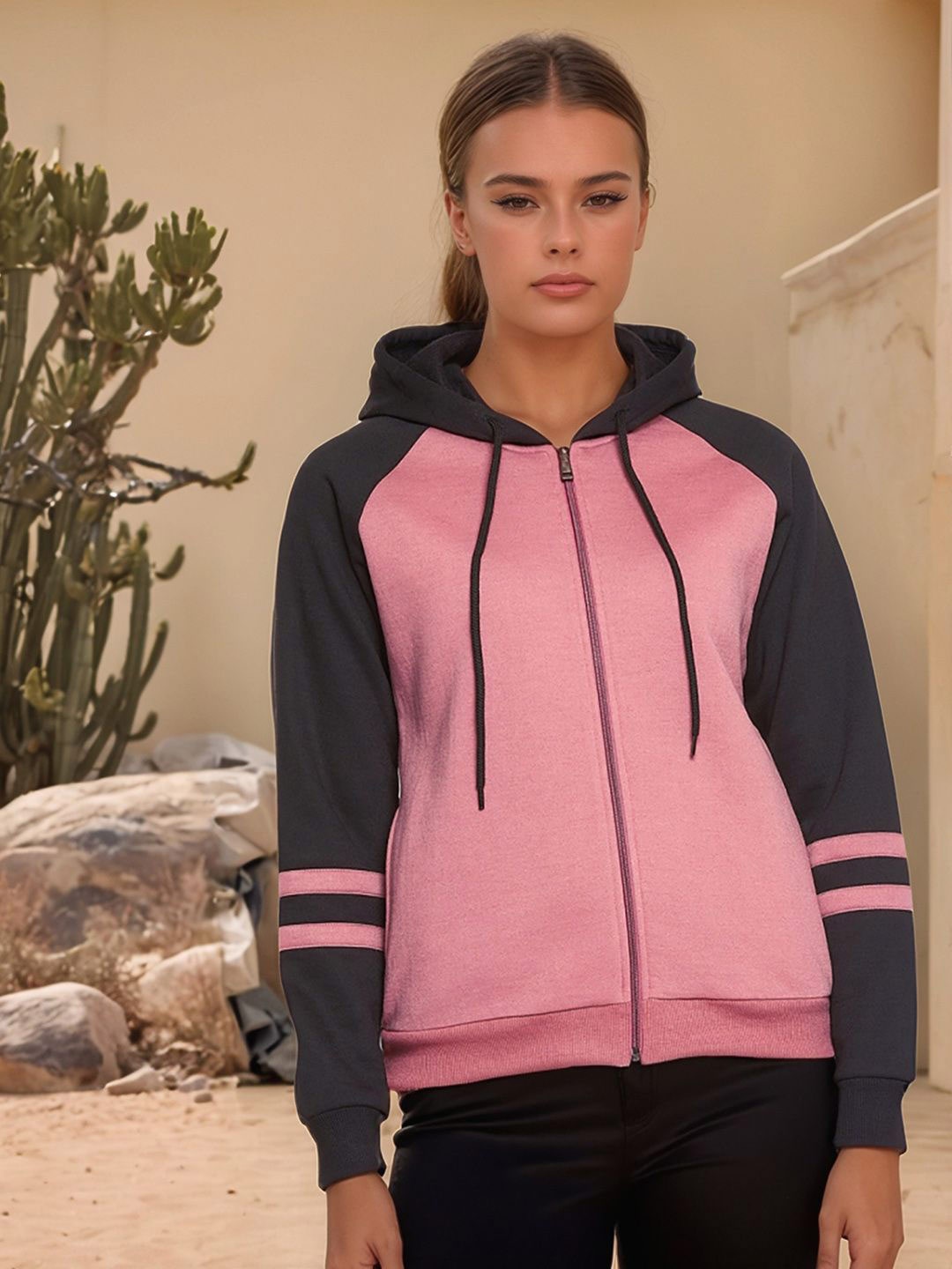 

ZYNG Women Colourblocked Sweatshirt, Pink