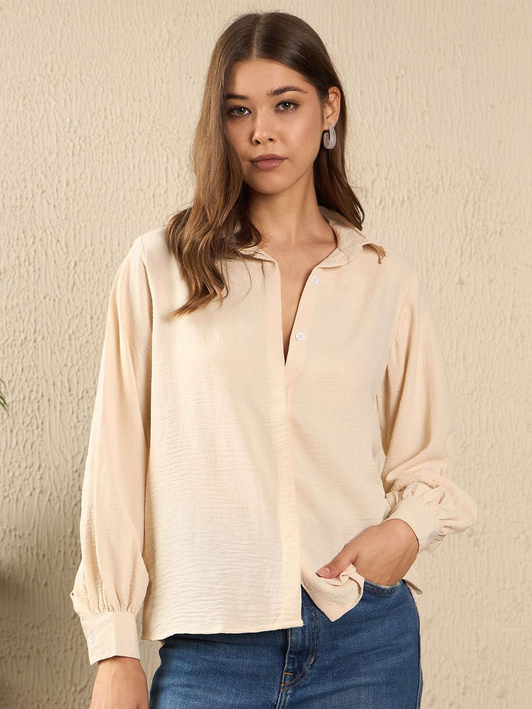 

The Roadster Lifestyle Co. Women Spread Collar Textured Casual Shirt, Cream