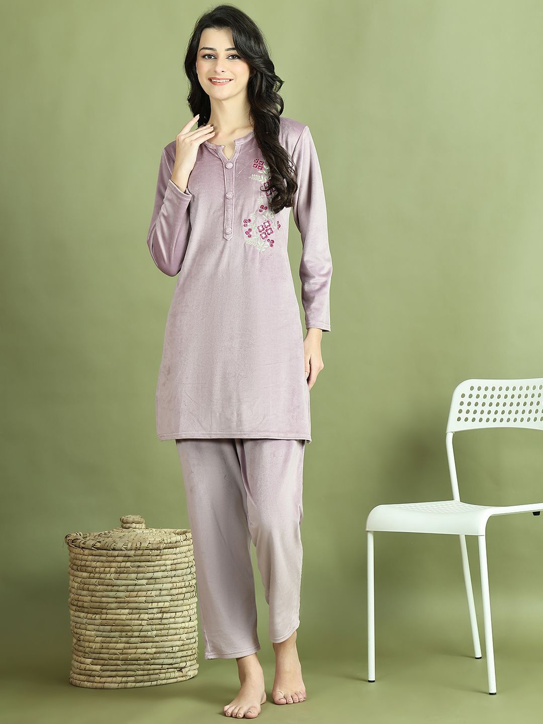 

TAG 7 Women Printed Night suit, Lavender