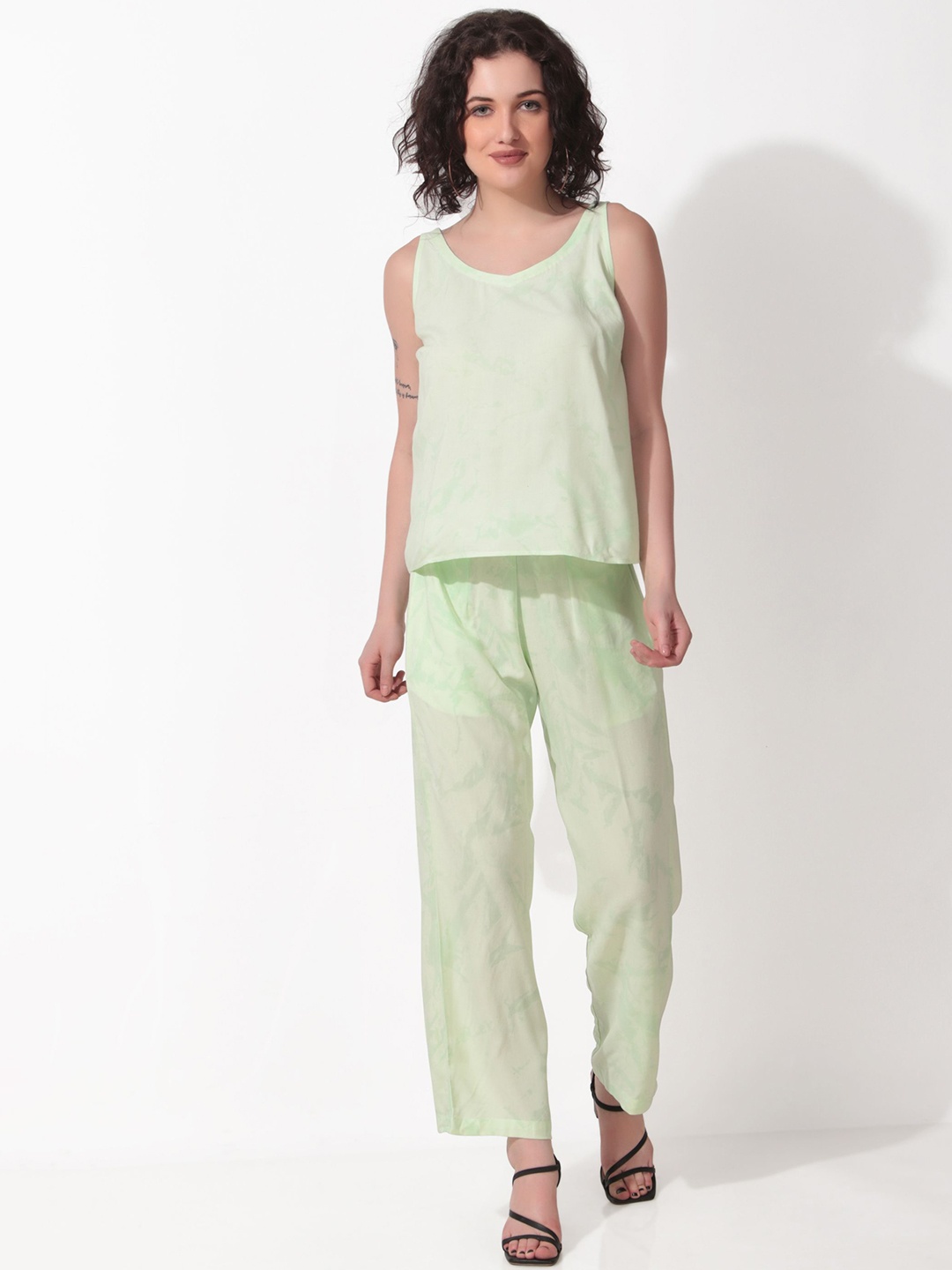 

Seryeon Top With Trouser Co-Ords, Green