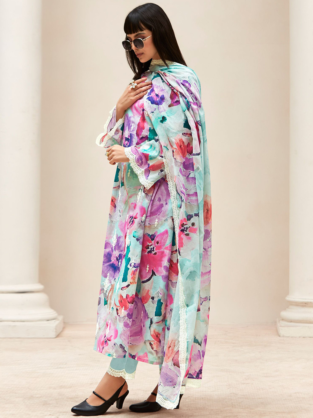 

Indo Era Women Floral Embroidered Regular Thread Work Kurta with Trousers & With Dupatta, Blue